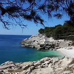 Istria * Peroj